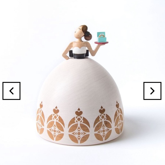 Wooderful Life Dancing Bride Wooden Music Box - Picture 14 of 14